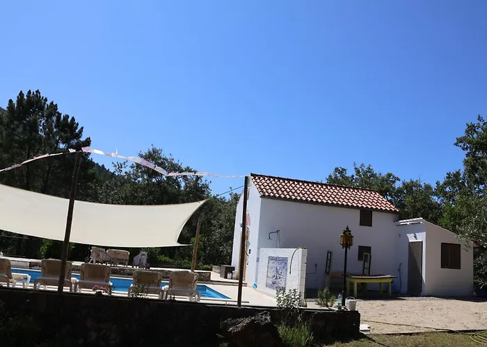 Bed & Breakfast Quinta Cabecinha Penela